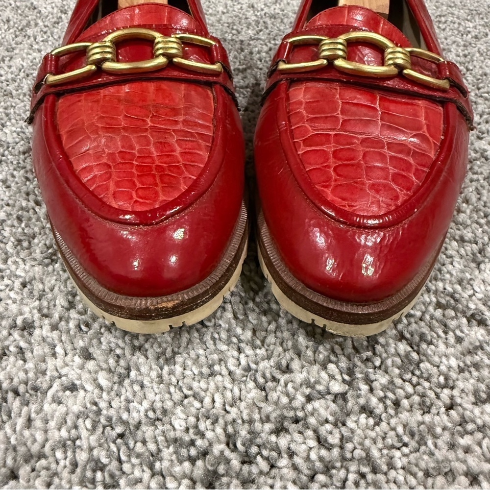 Vtg Bally Red Patent Leather Croc Emboss PointedToe Loafers Italy Women’s US 7.5 - Picture 2 of 13